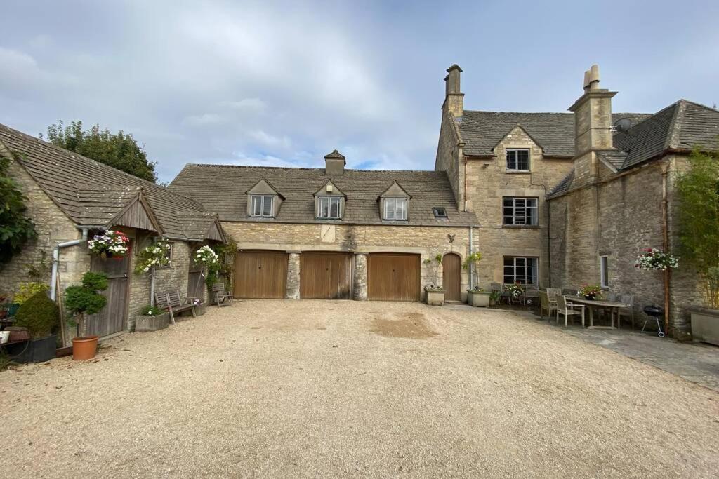 The Old Manor Coach House Διαμέρισμα Cirencester Εξωτερικό φωτογραφία